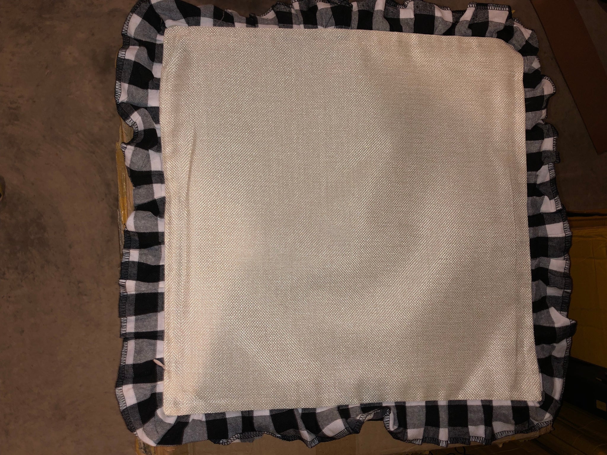 White/Black Ruffled Pillow Covers CC Sublimation Blanks